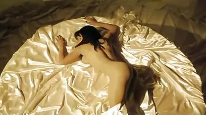 زن مرتب در سکس های التا اوشن همه سوراخ ها به پسر لذت می بخشد