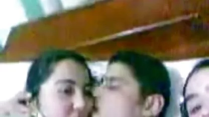 شلخته کنار جاده نوک انگشتان مو را لمس التا اوشن شهوانی می کند