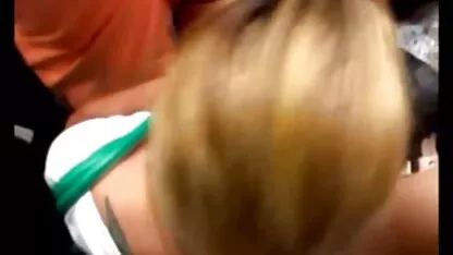 او مرد را به سبک سگ عكس سكسي التا اوشن کوچولو پایین آورد